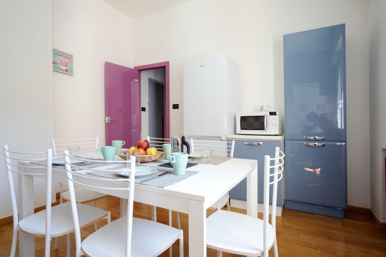 Sant'Orsola Colorful Huge Apartment ボローニャ エクステリア 写真